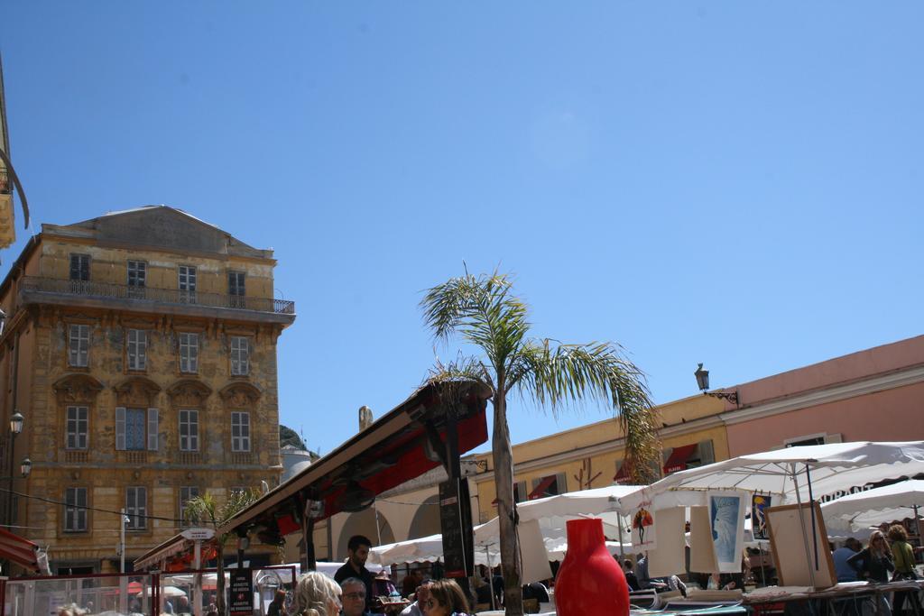 Un Appart En Ville Nisa Exterior foto